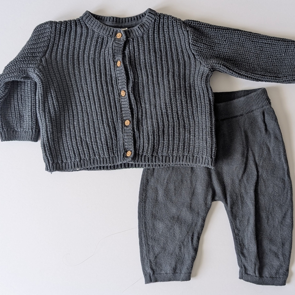 H&M Organic Cotton Gray Knit Set